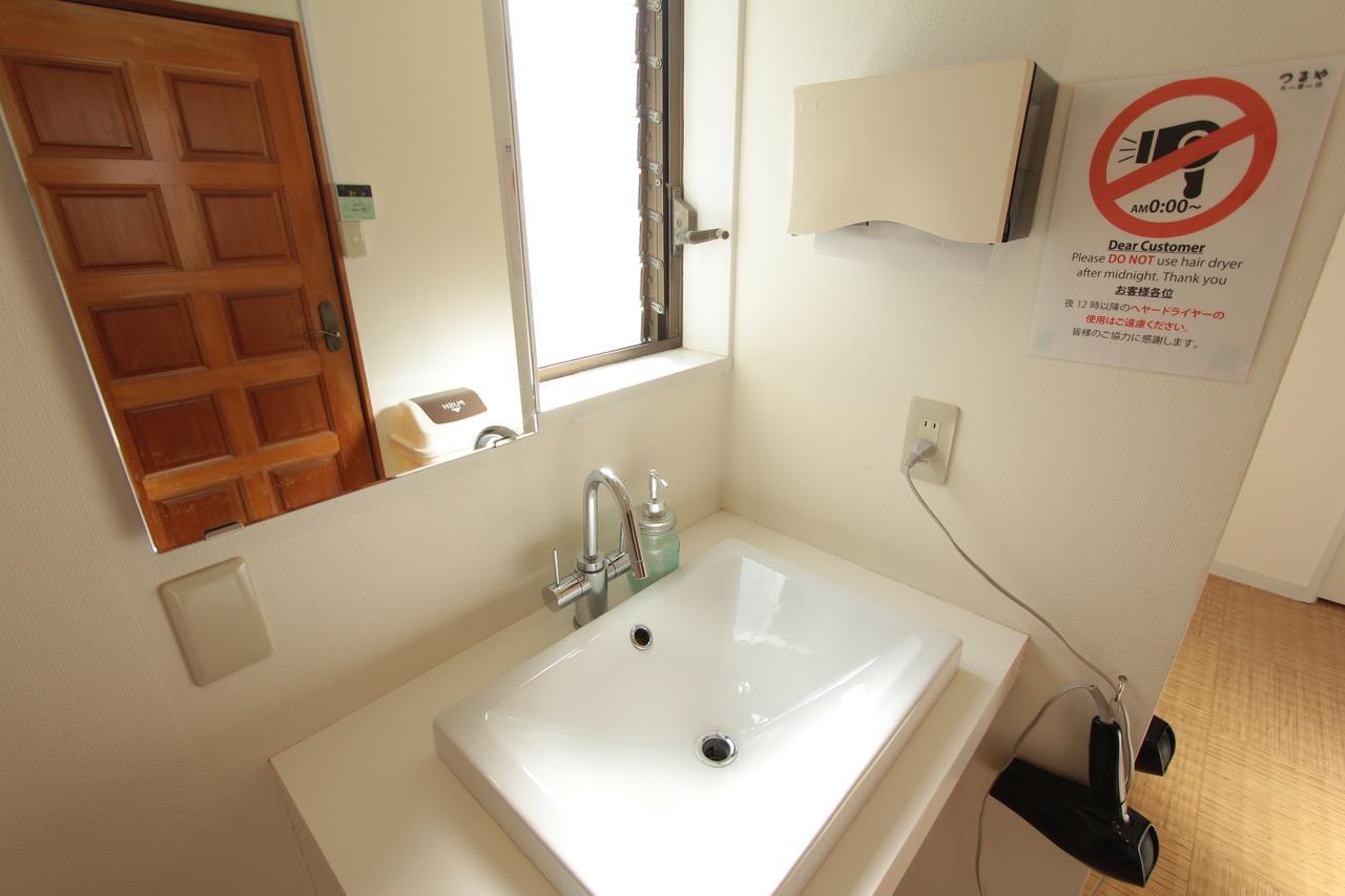 Tsuruya Guesthouse Hiroshima Exterior photo